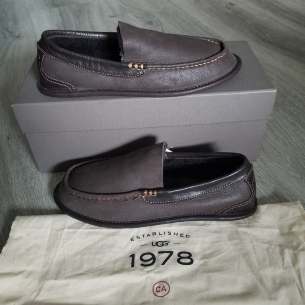 UGG Men's Lorne Leather Brown Loafers
